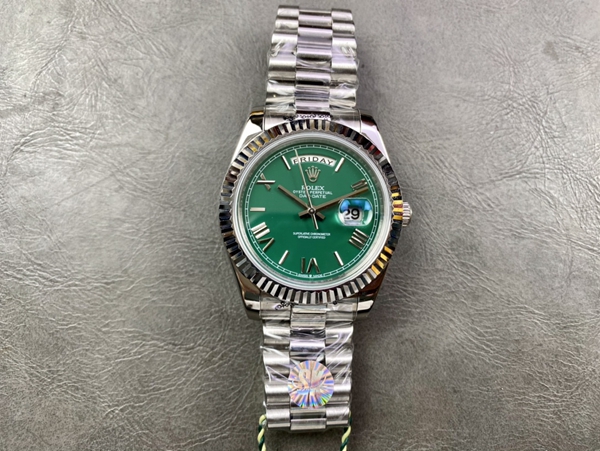 激安ロレックス着用イメージ